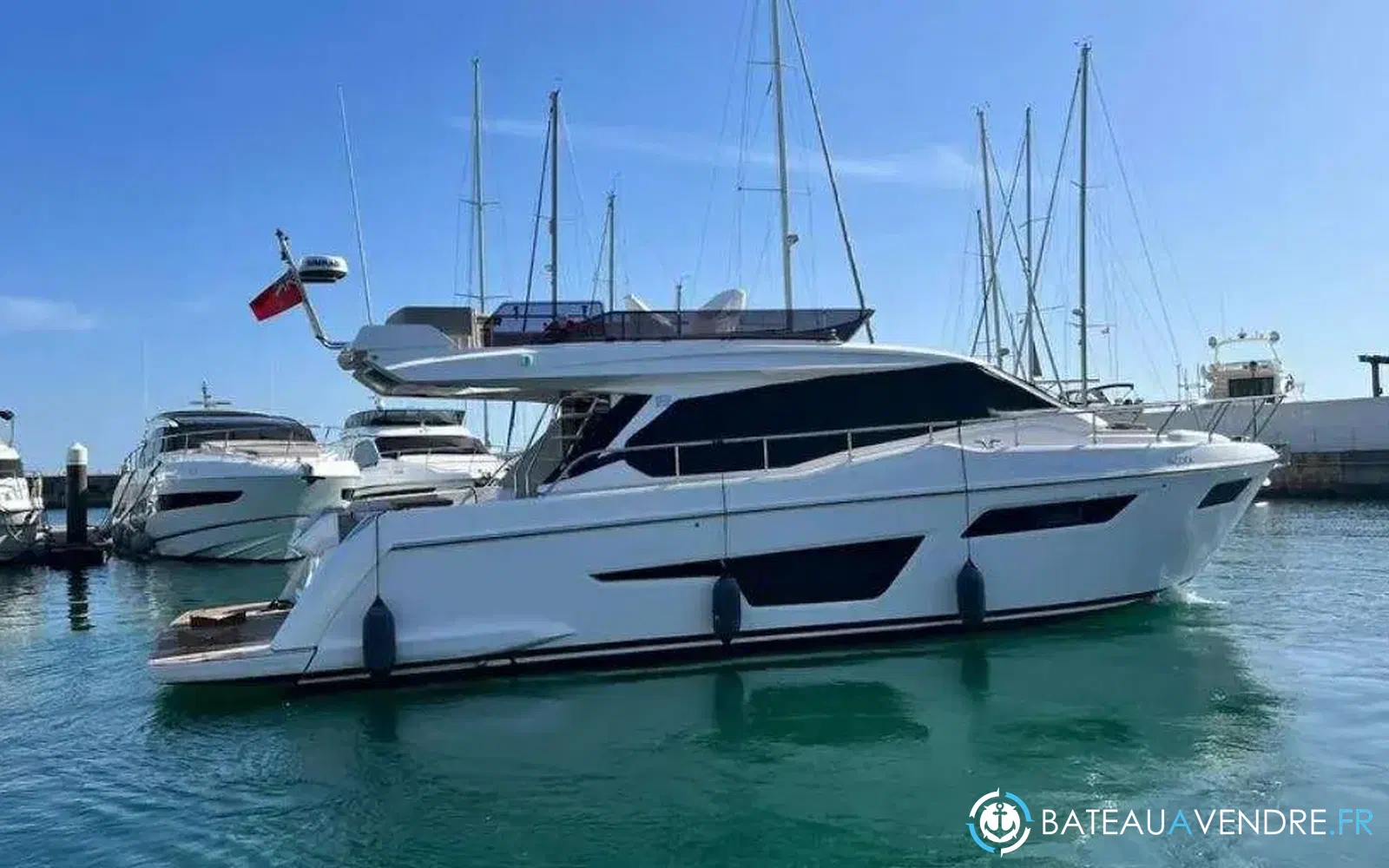 slider 32 Ferretti 500