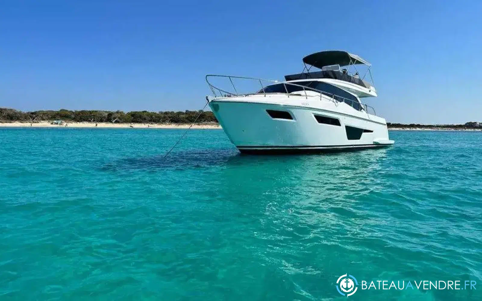 slider 34 Ferretti 500