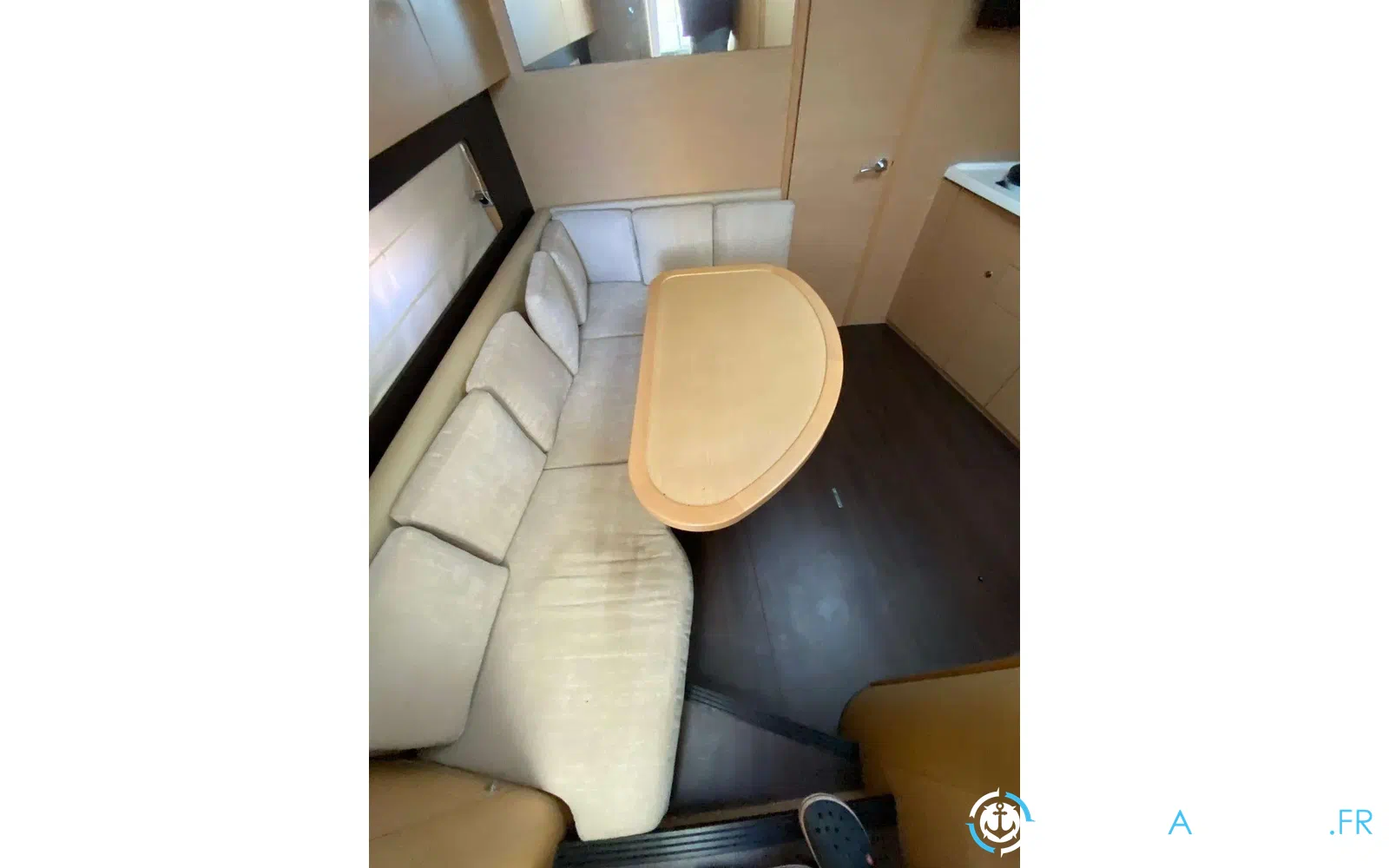 slider 12 Beneteau Monte Carlo 37 HT