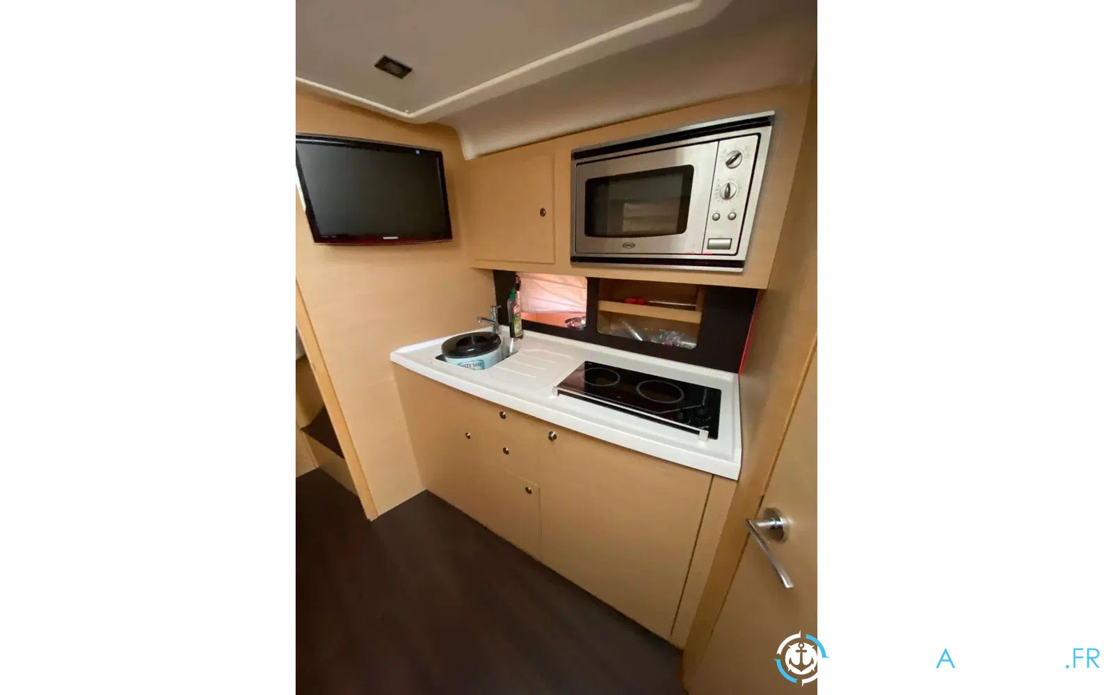 slider 13 Beneteau Monte Carlo 37 HT