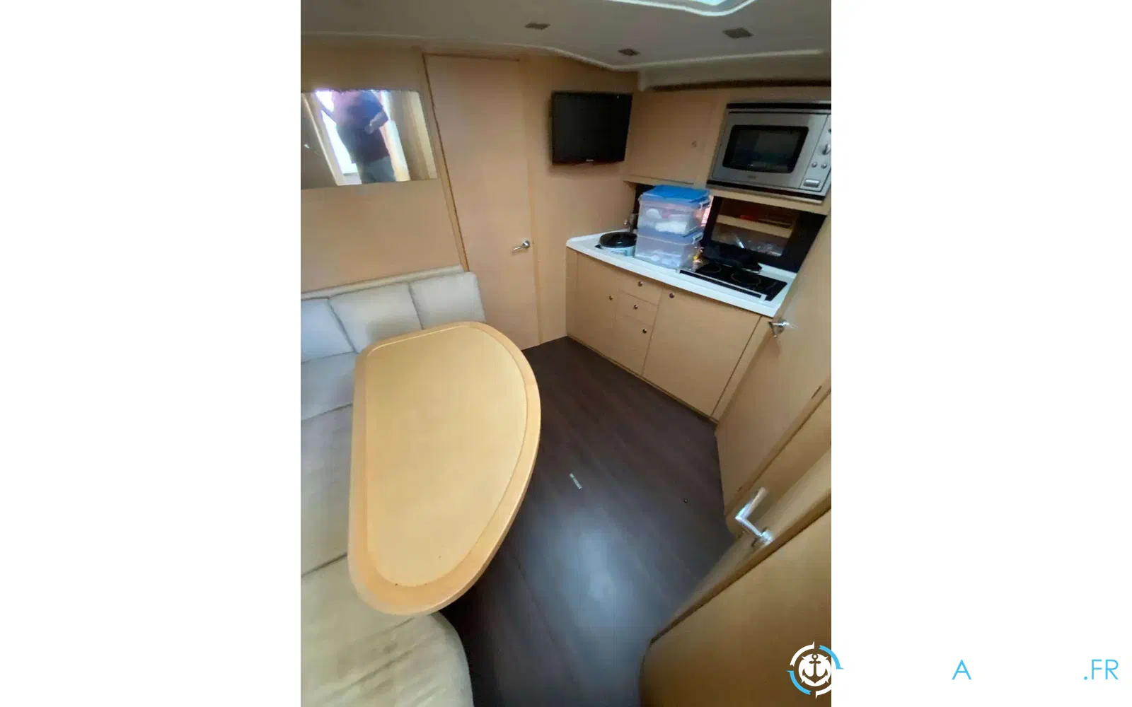 slider 21 Beneteau Monte Carlo 37 HT