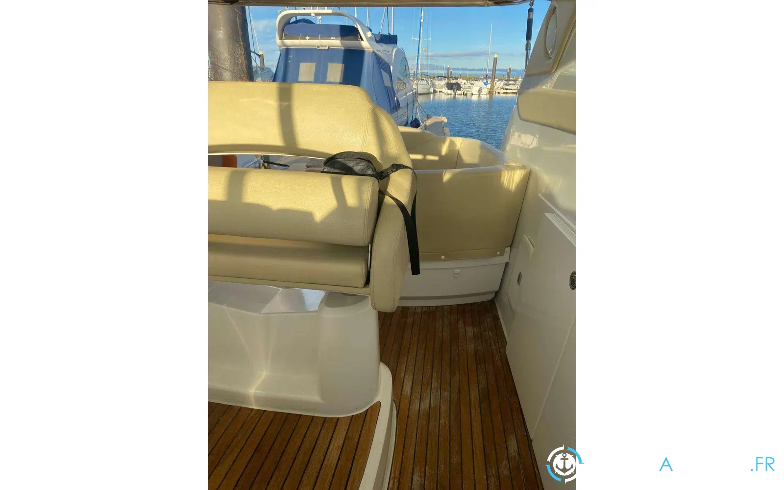 slider 5 Beneteau Monte Carlo 37 HT