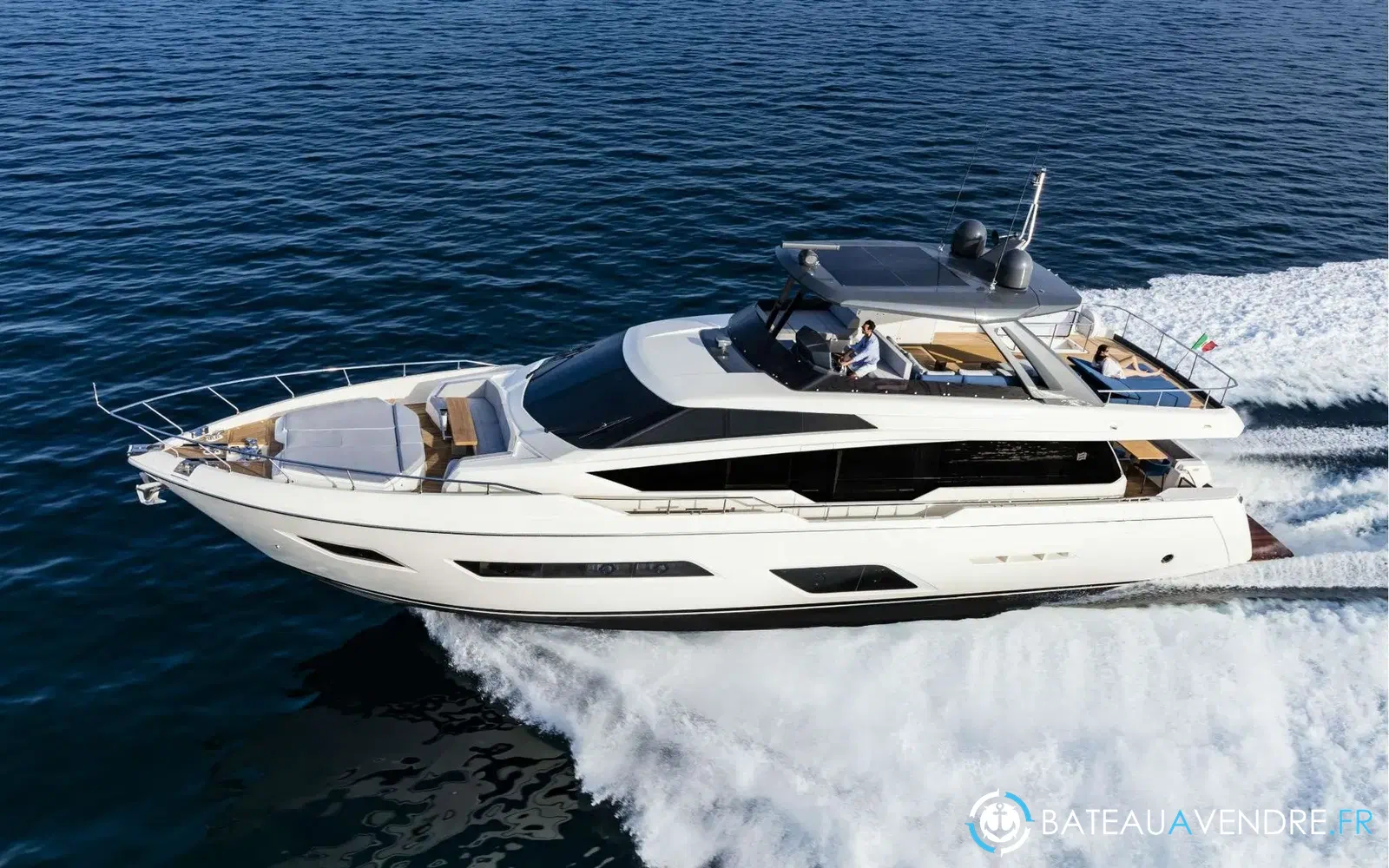 slider 11 Ferretti 780