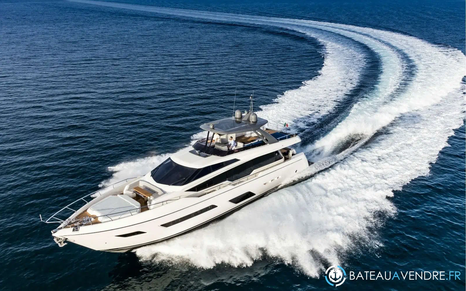 slider 15 Ferretti 780