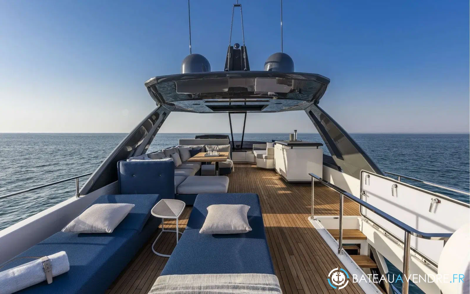 slider 4 Ferretti 780