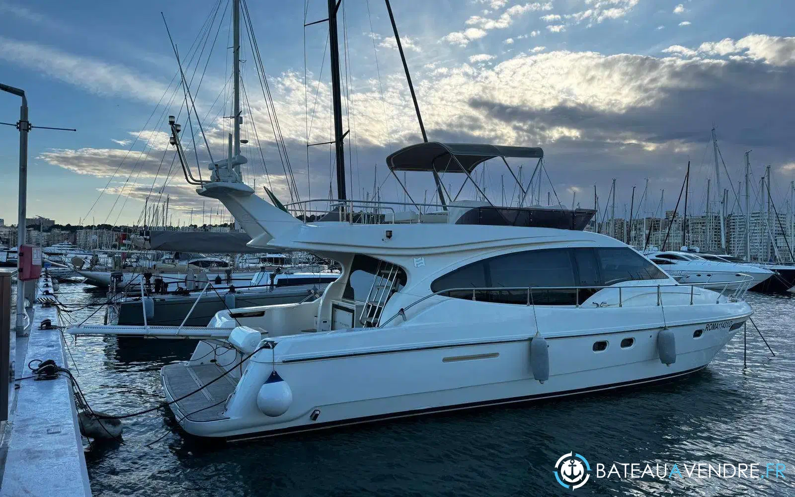 slider 0 Ferretti 470