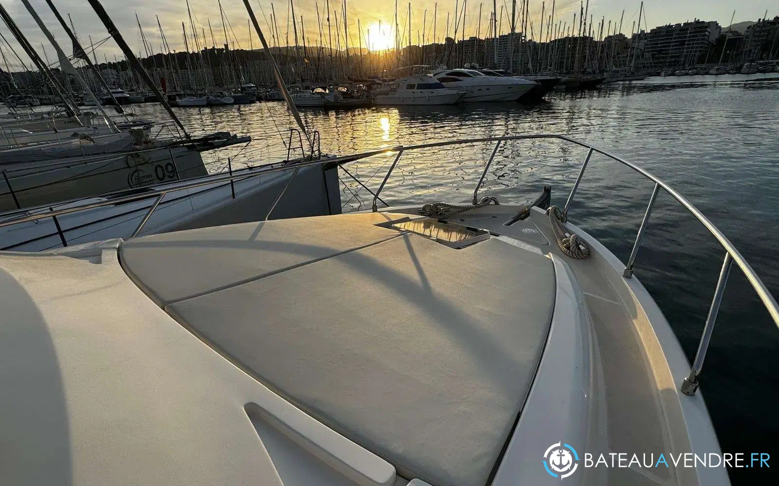 slider 13 Ferretti 470