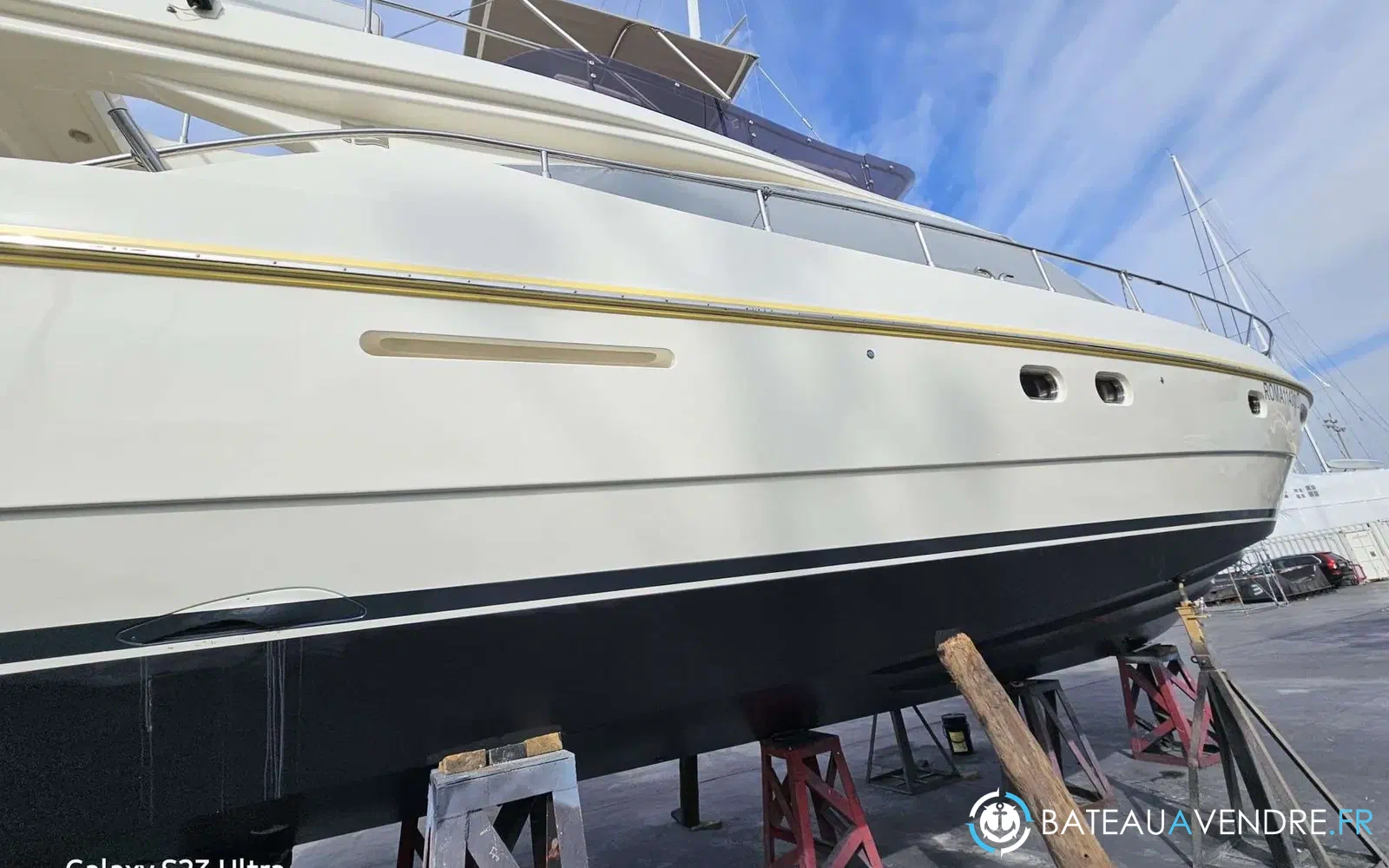 slider 14 Ferretti 470