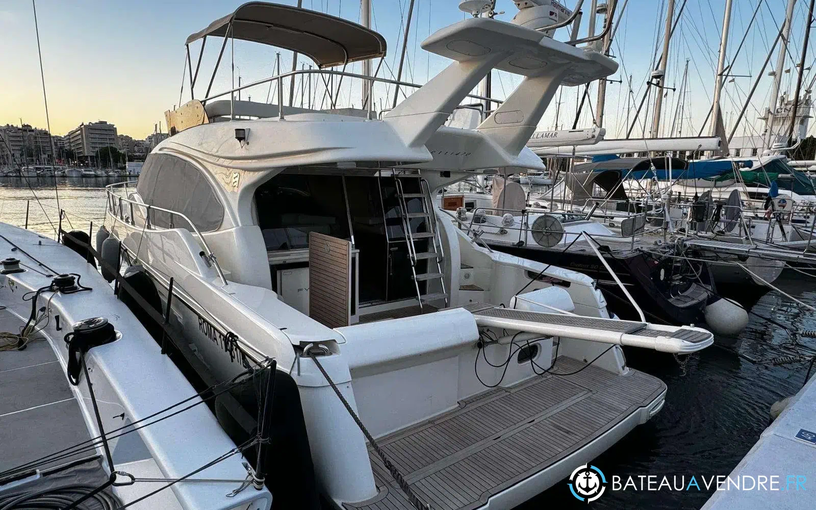 slider 25 Ferretti 470