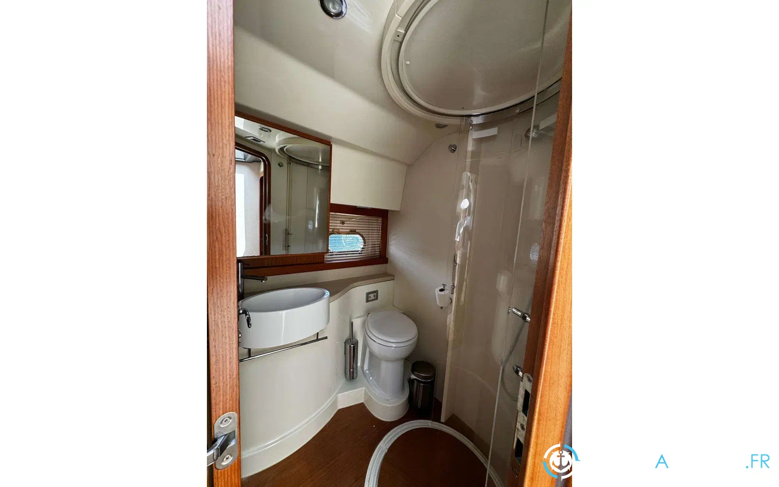 slider 26 Ferretti 470