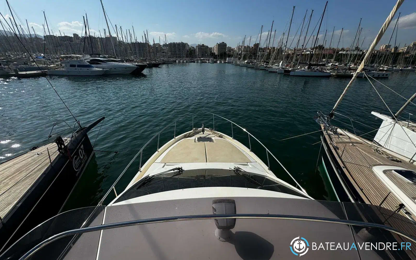 slider 44 Ferretti 470