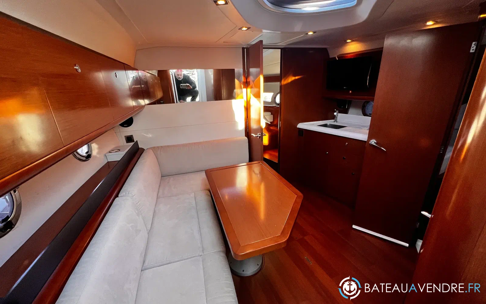 slider 24 Beneteau Gran Turismo 38