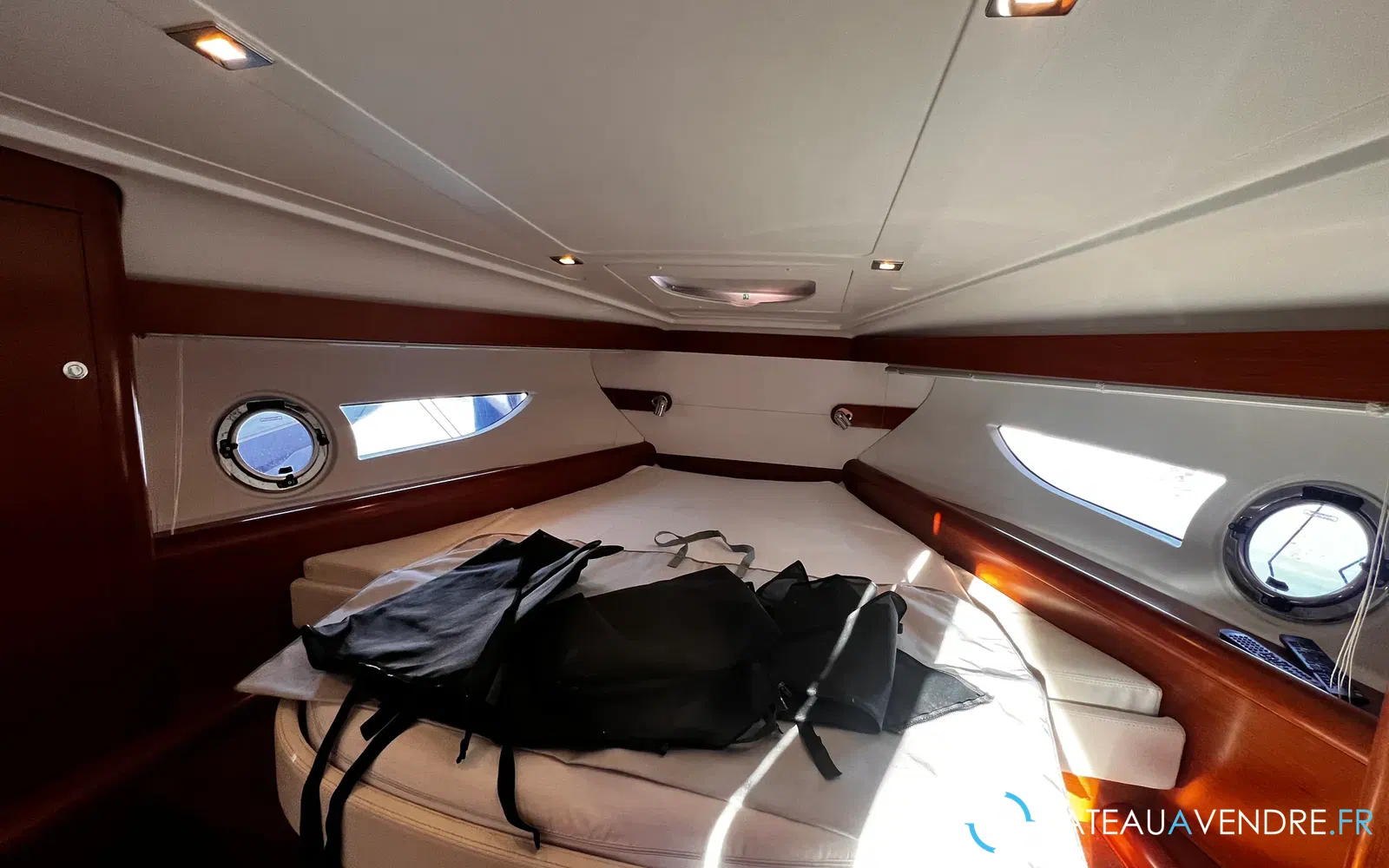 slider 25 Beneteau Gran Turismo 38