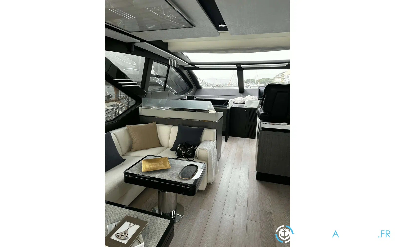 slider 18 Azimut S7