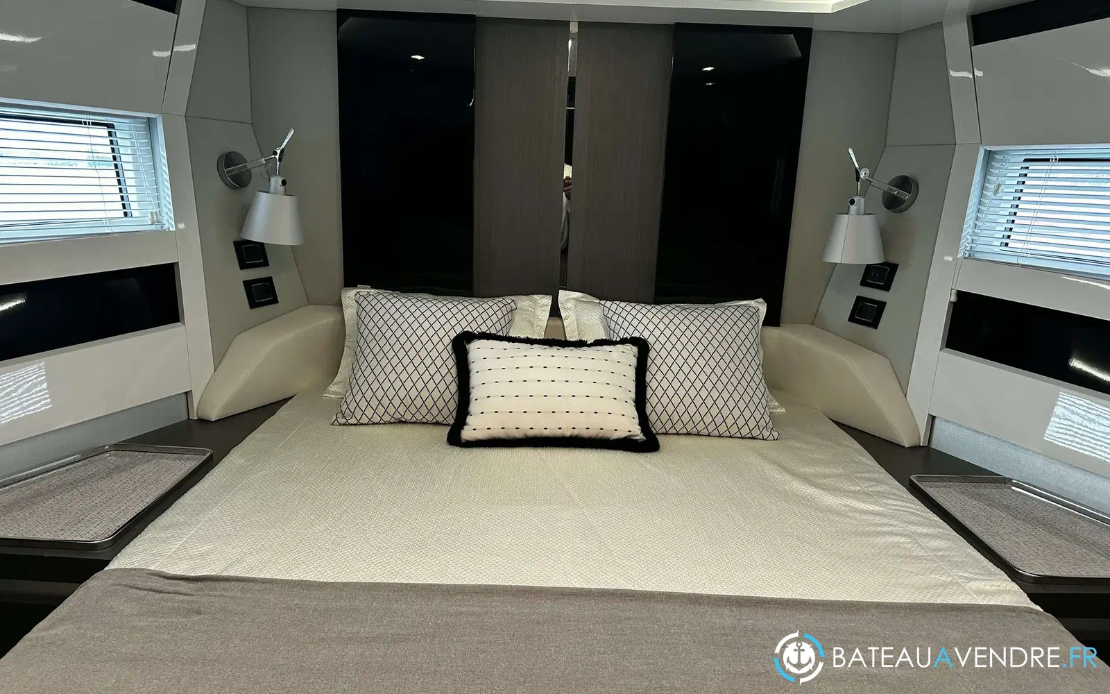 slider 21 Azimut S7