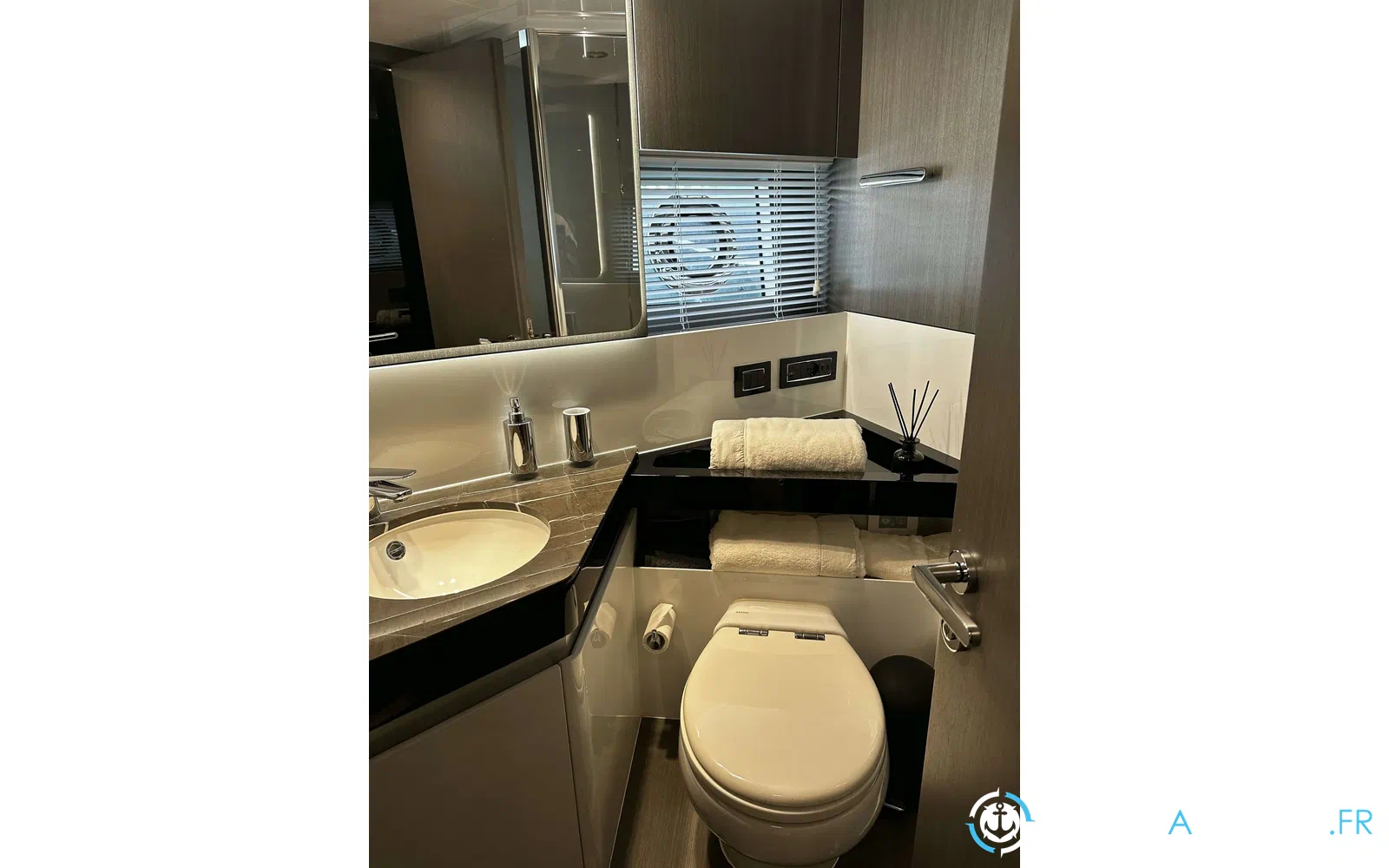 slider 25 Azimut S7
