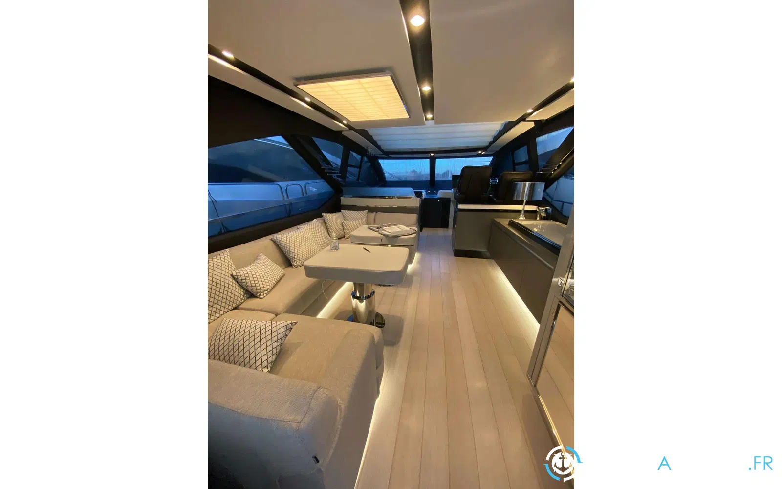 slider 32 Azimut S7