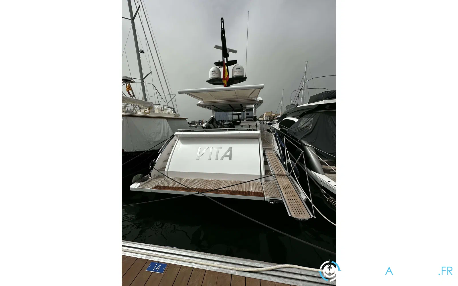 slider 37 Azimut S7