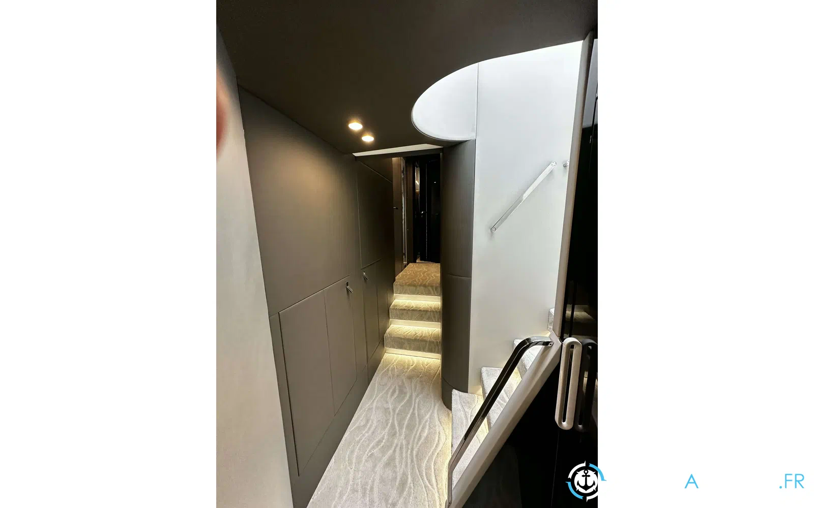 slider 51 Azimut S7