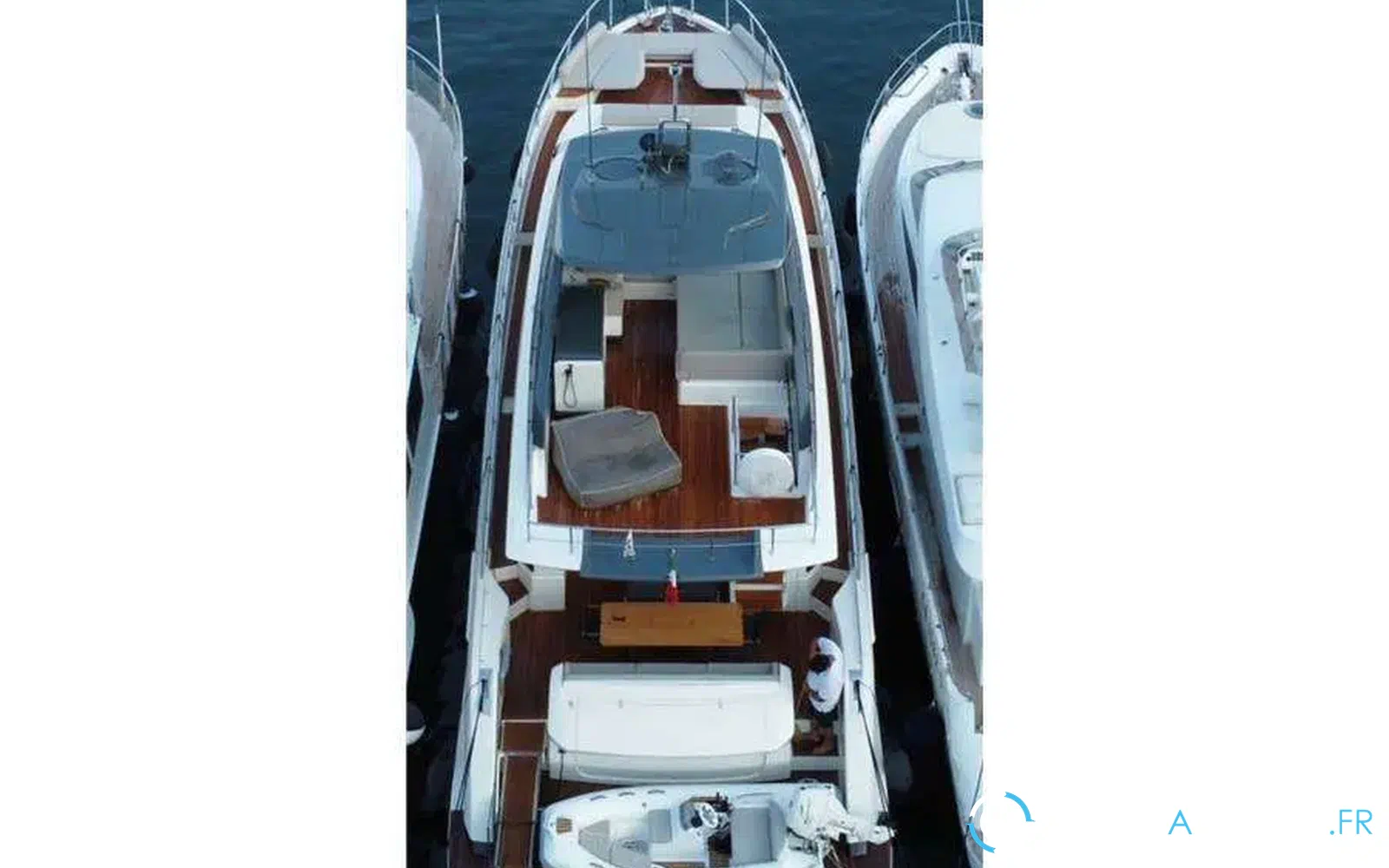 slider 6 Ferretti 670