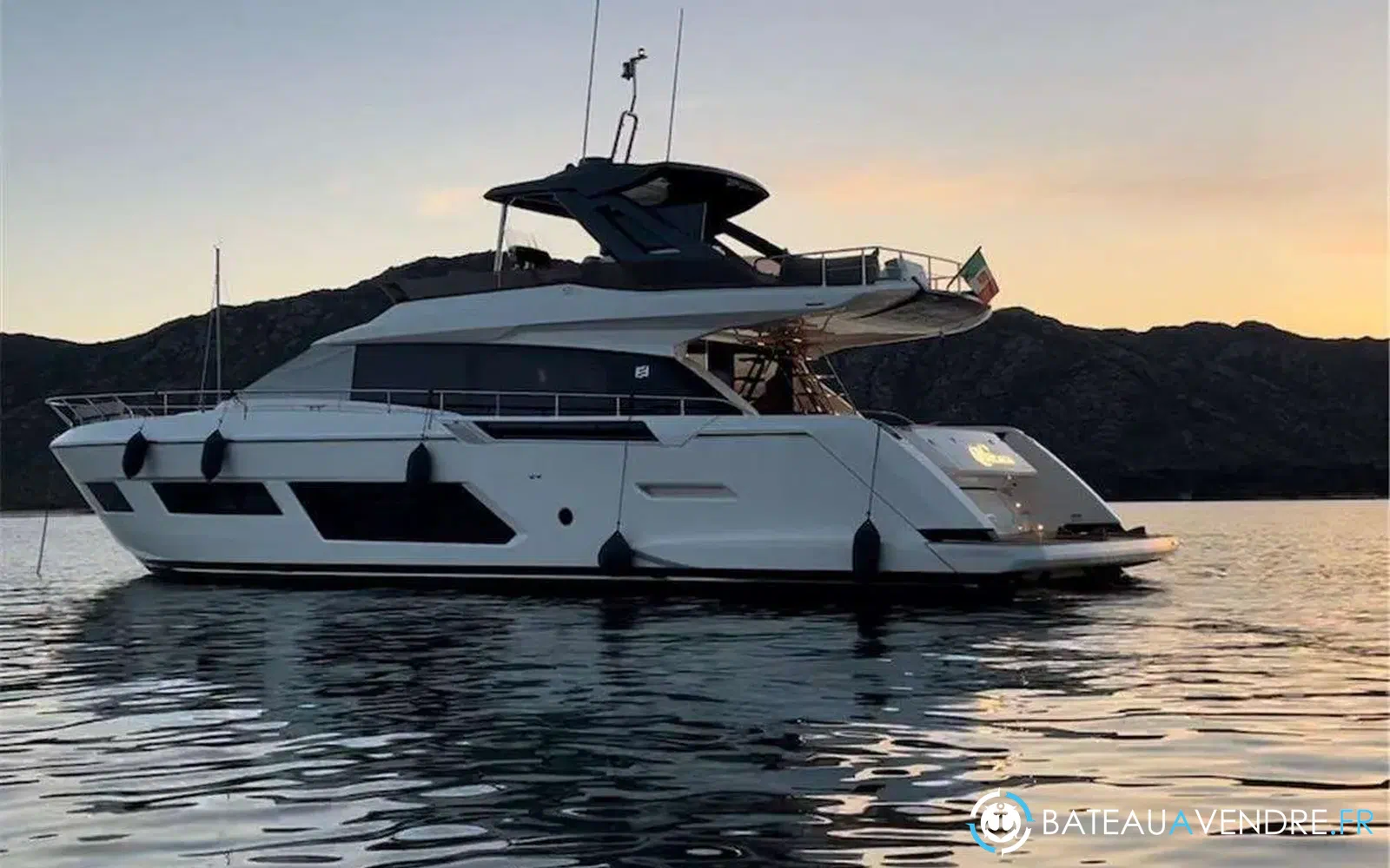 slider 7 Ferretti 670