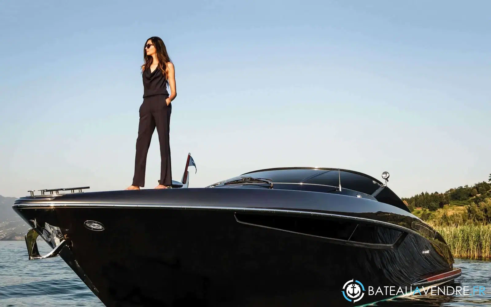 slider 11 Riva 38 Bravo
