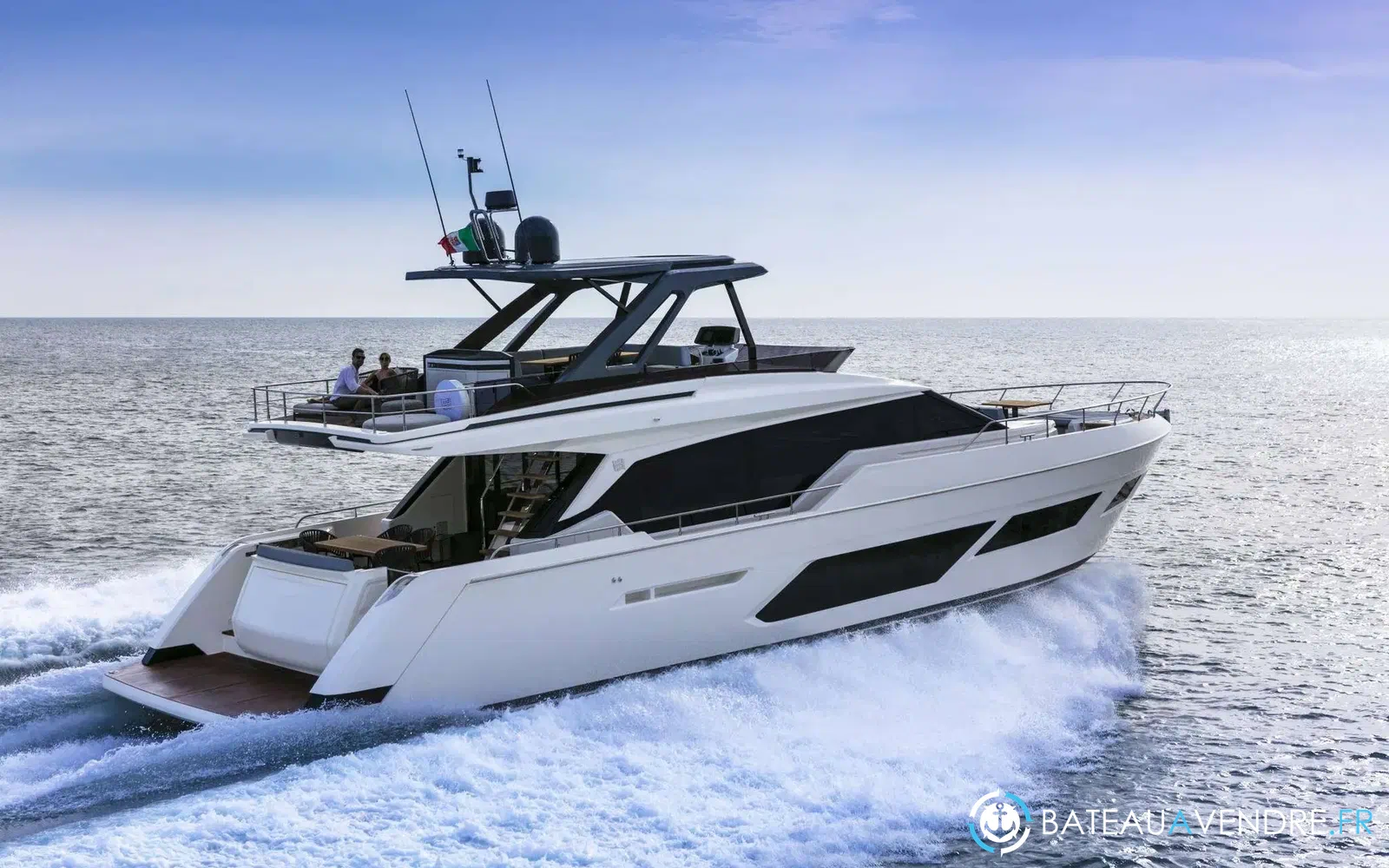 slider 7 Ferretti 720