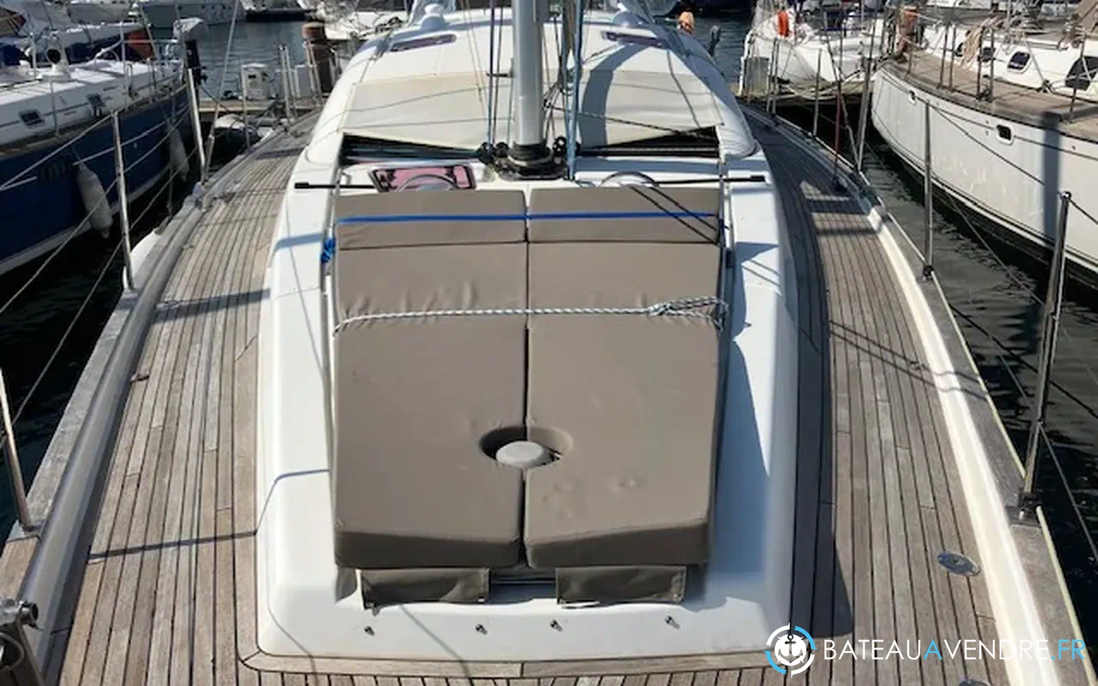 slider 6 Wauquiez Pilot Saloon 55