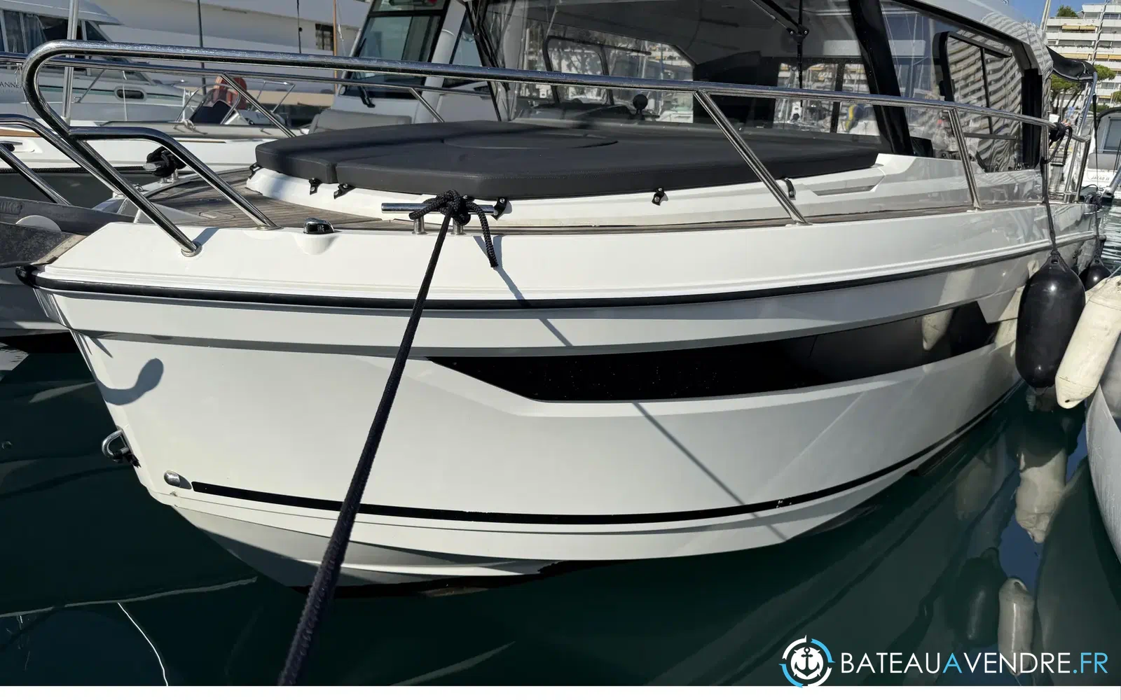 slider 26 Parker 790 Explorer