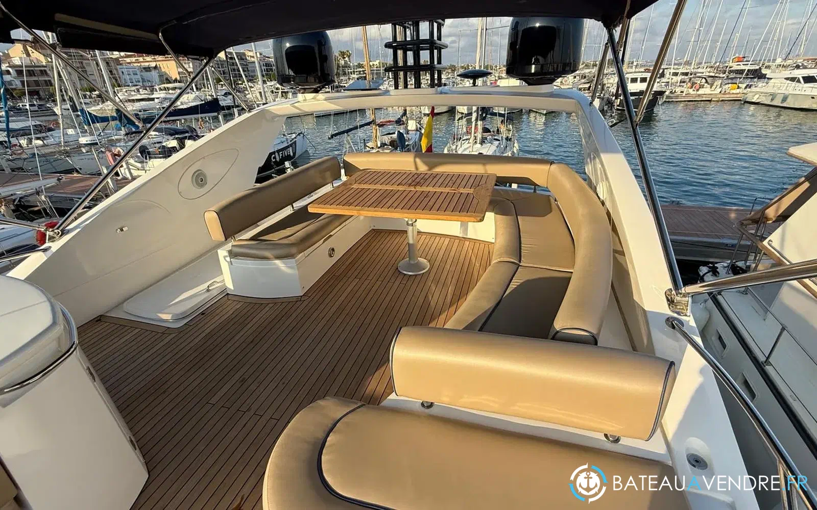 slider 12 Sunseeker Manhattan 66
