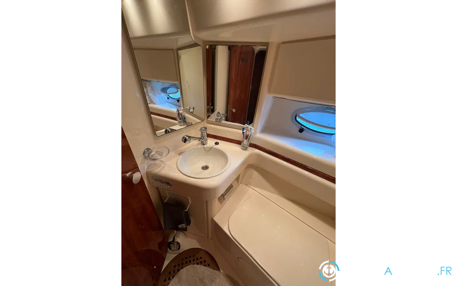 slider 58 Azimut 40 Fly