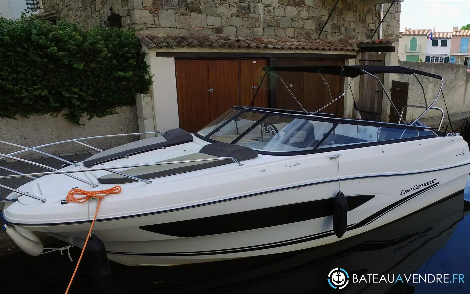 slider 1 Jeanneau Cap Camarat 7.5 DC Serie 2
