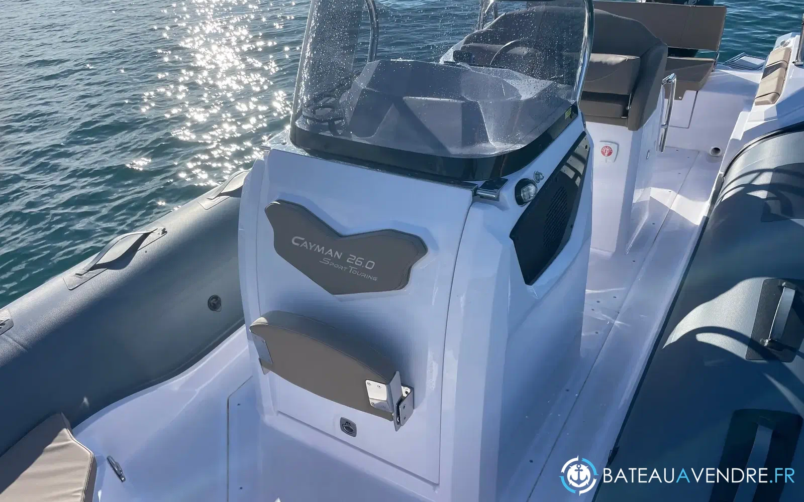 slider 9 Ranieri Cayman 26 Sport Touring
