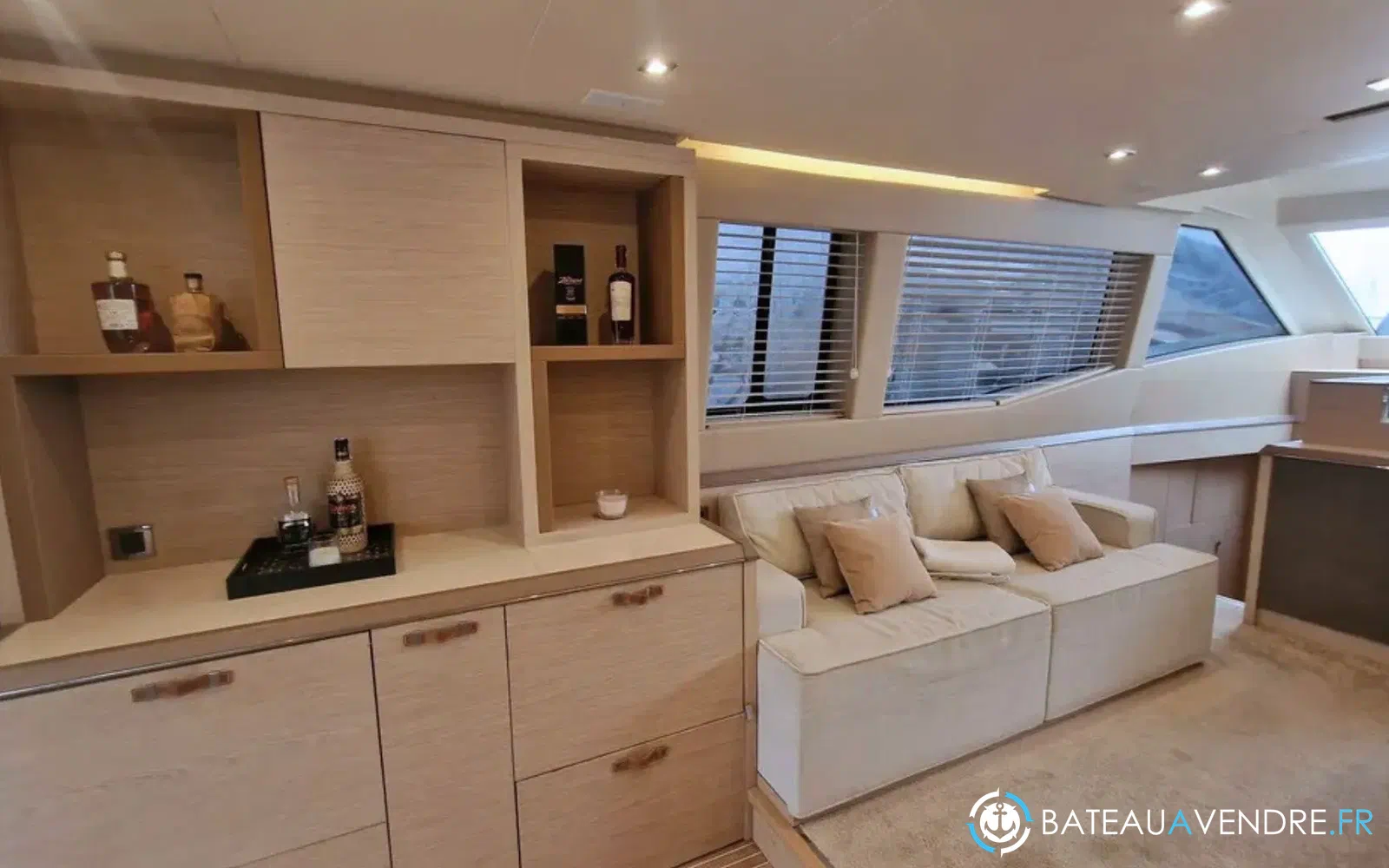 slider 4 Beneteau Monte Carlo 6