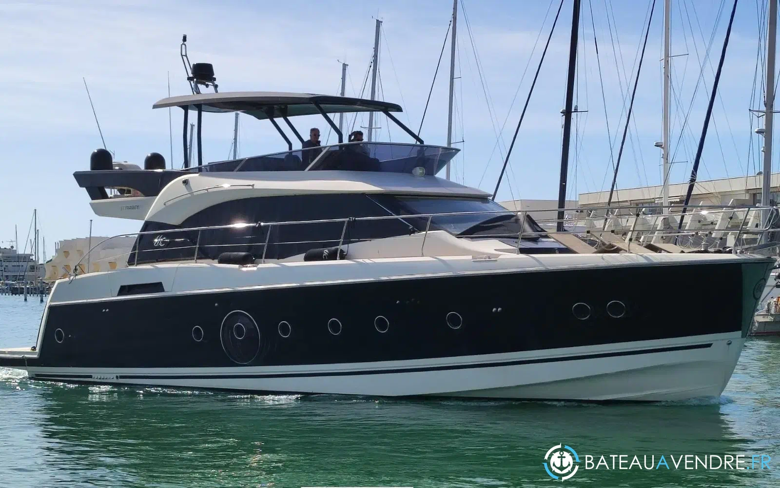 slider 0 Beneteau Monte Carlo 6