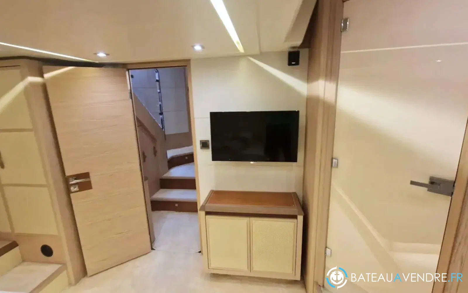 slider 20 Beneteau Monte Carlo 6