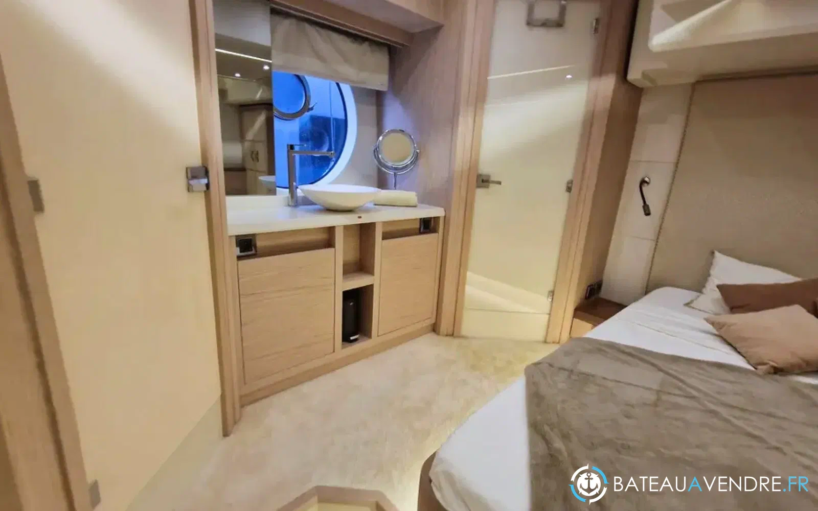 slider 18 Beneteau Monte Carlo 6