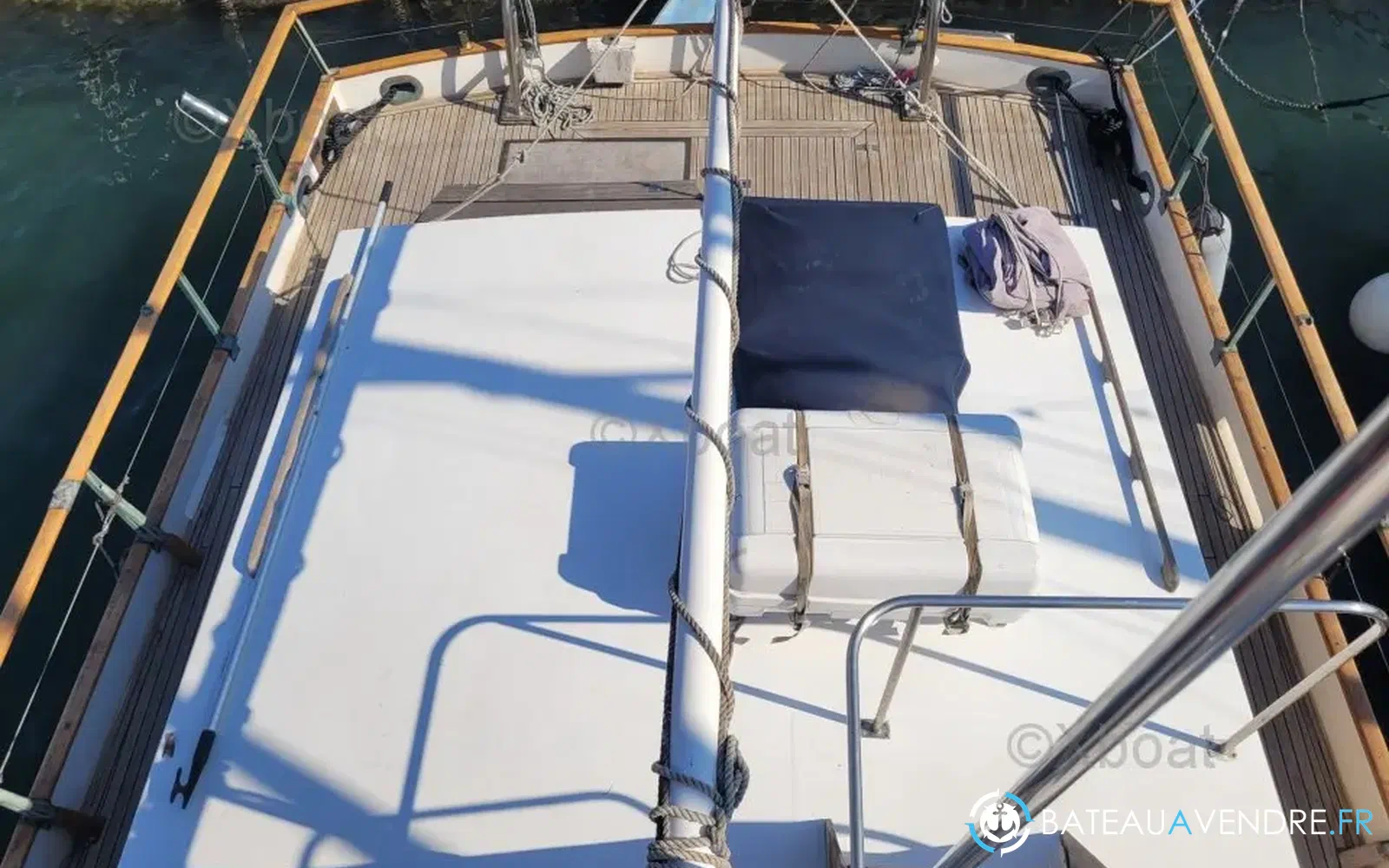 slider 11 American Marine Grand Banks 42 Classic