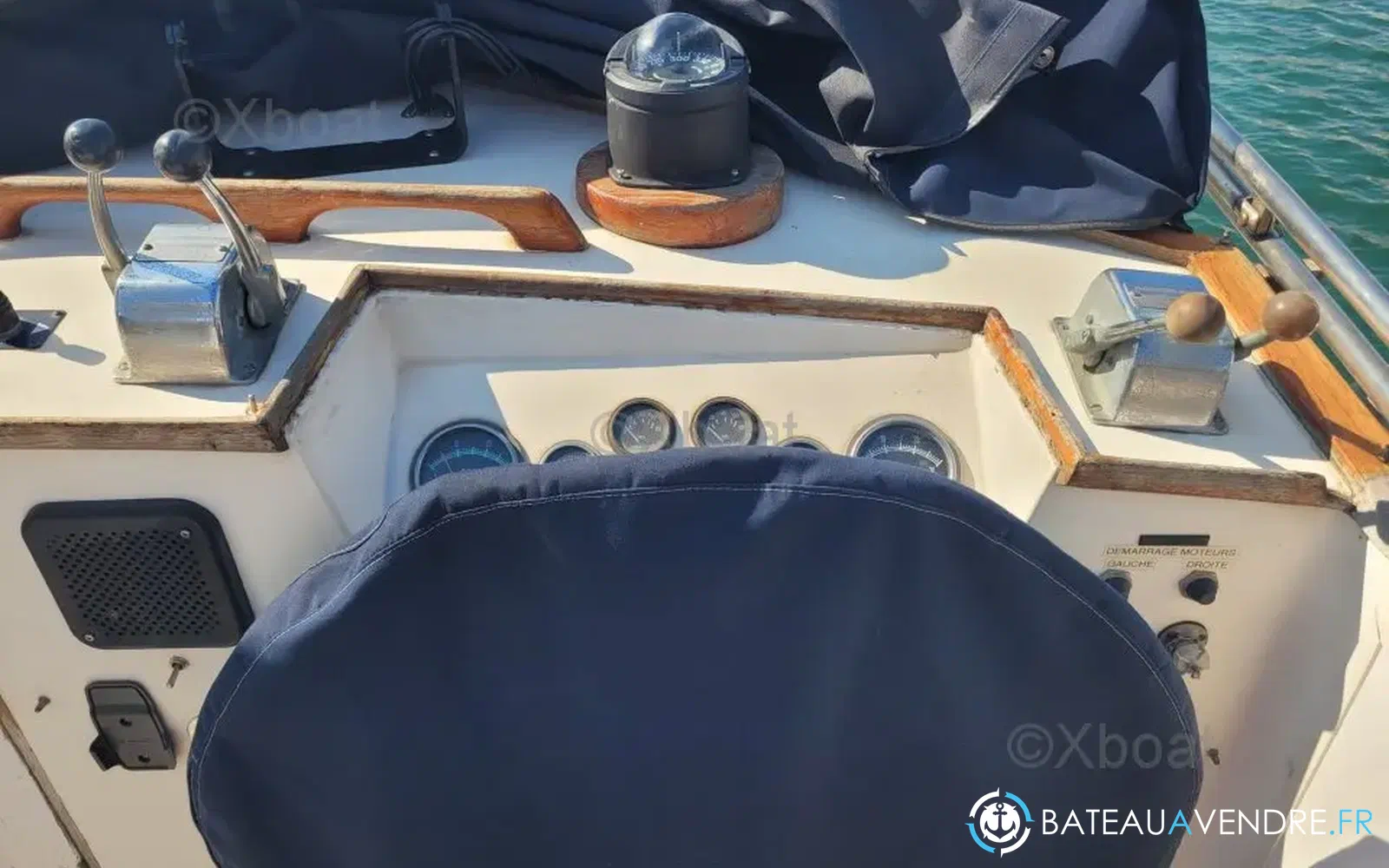 slider 5 American Marine Grand Banks 42 Classic