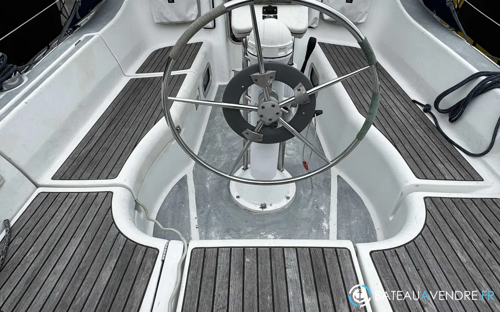 slider 8 Beneteau Oceanis 331