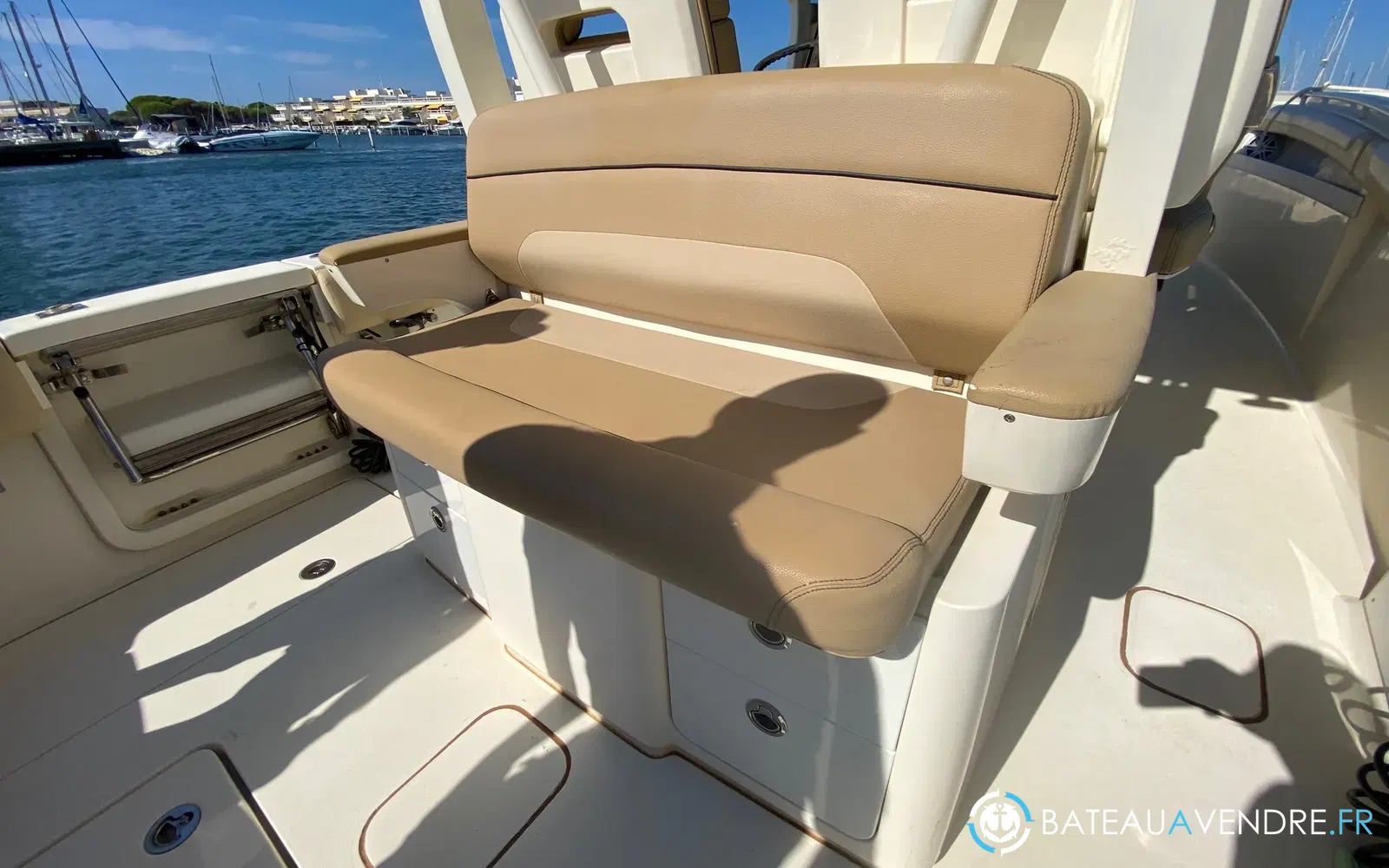 slider 26 Scout Boat 350 LXF