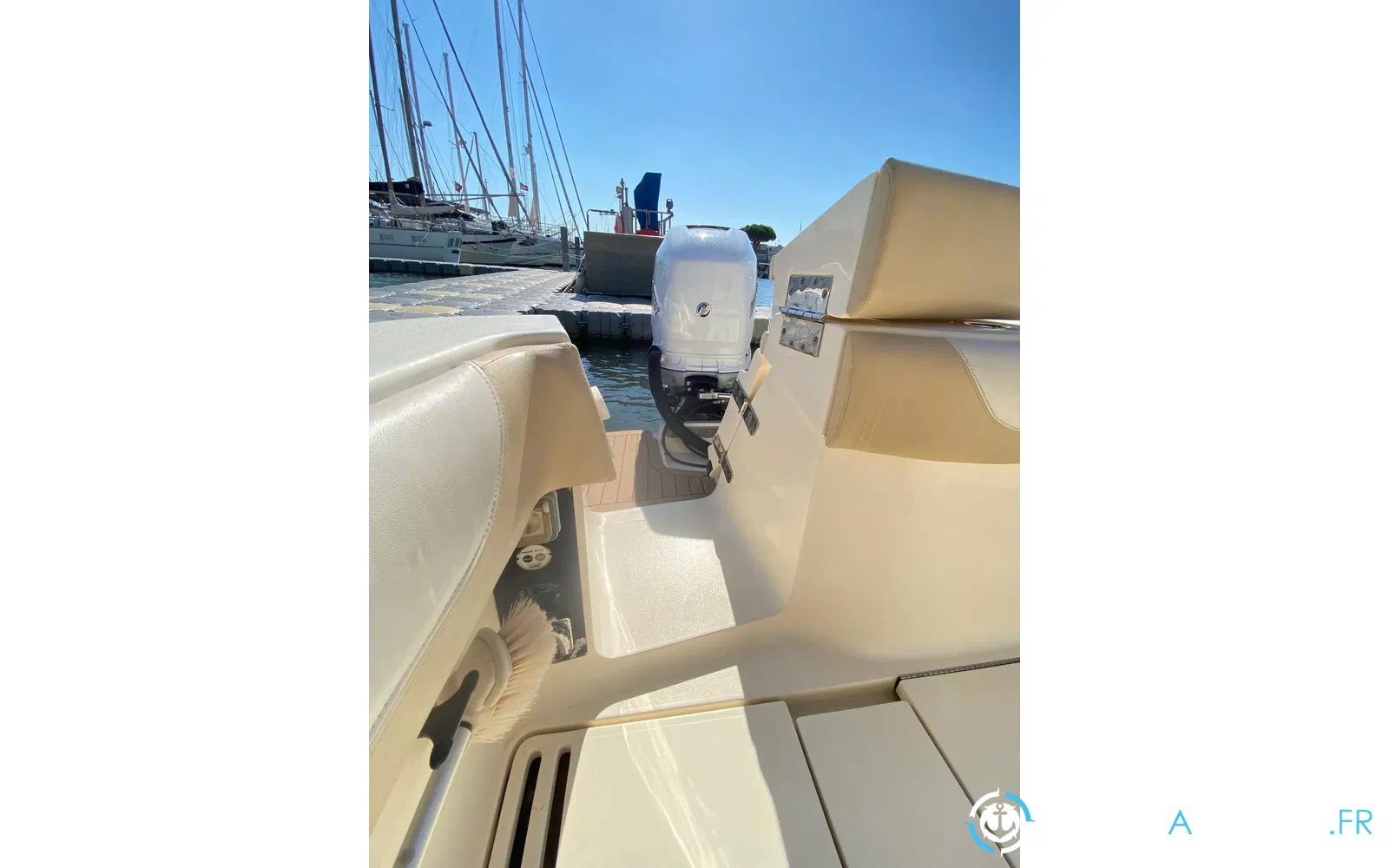 slider 29 Scout Boat 350 LXF