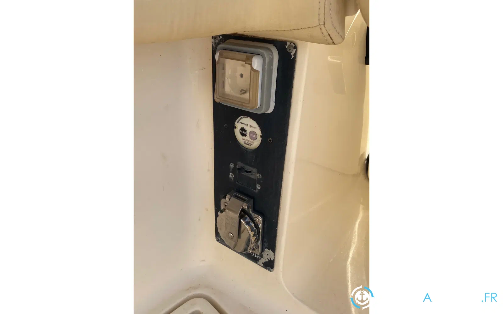 slider 37 Scout Boat 350 LXF