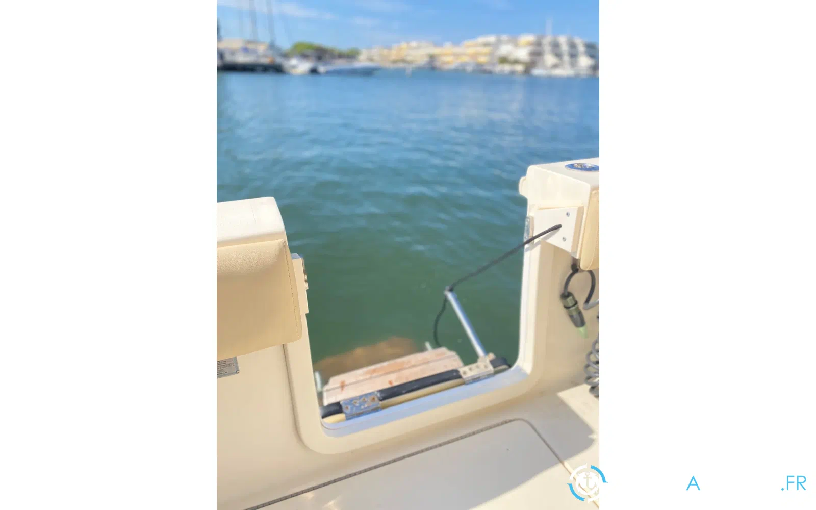 slider 39 Scout Boat 350 LXF