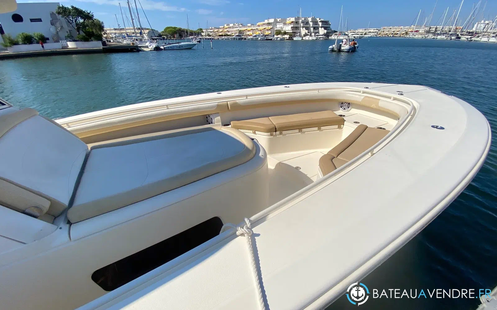 slider 44 Scout Boat 350 LXF