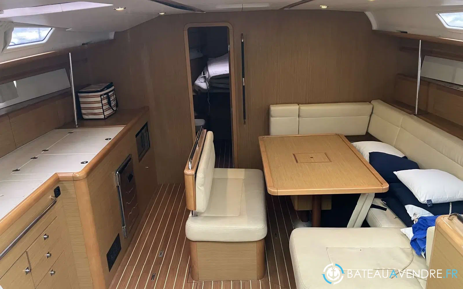 slider 45 Jeanneau Sun Odyssey 49 i