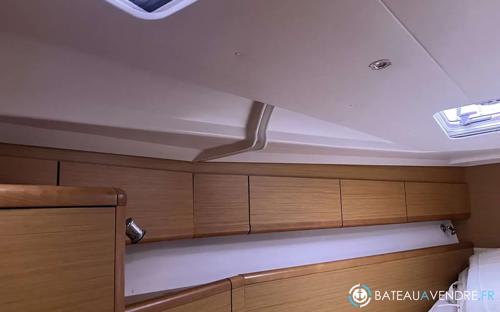 slider 55 Jeanneau Sun Odyssey 49 i