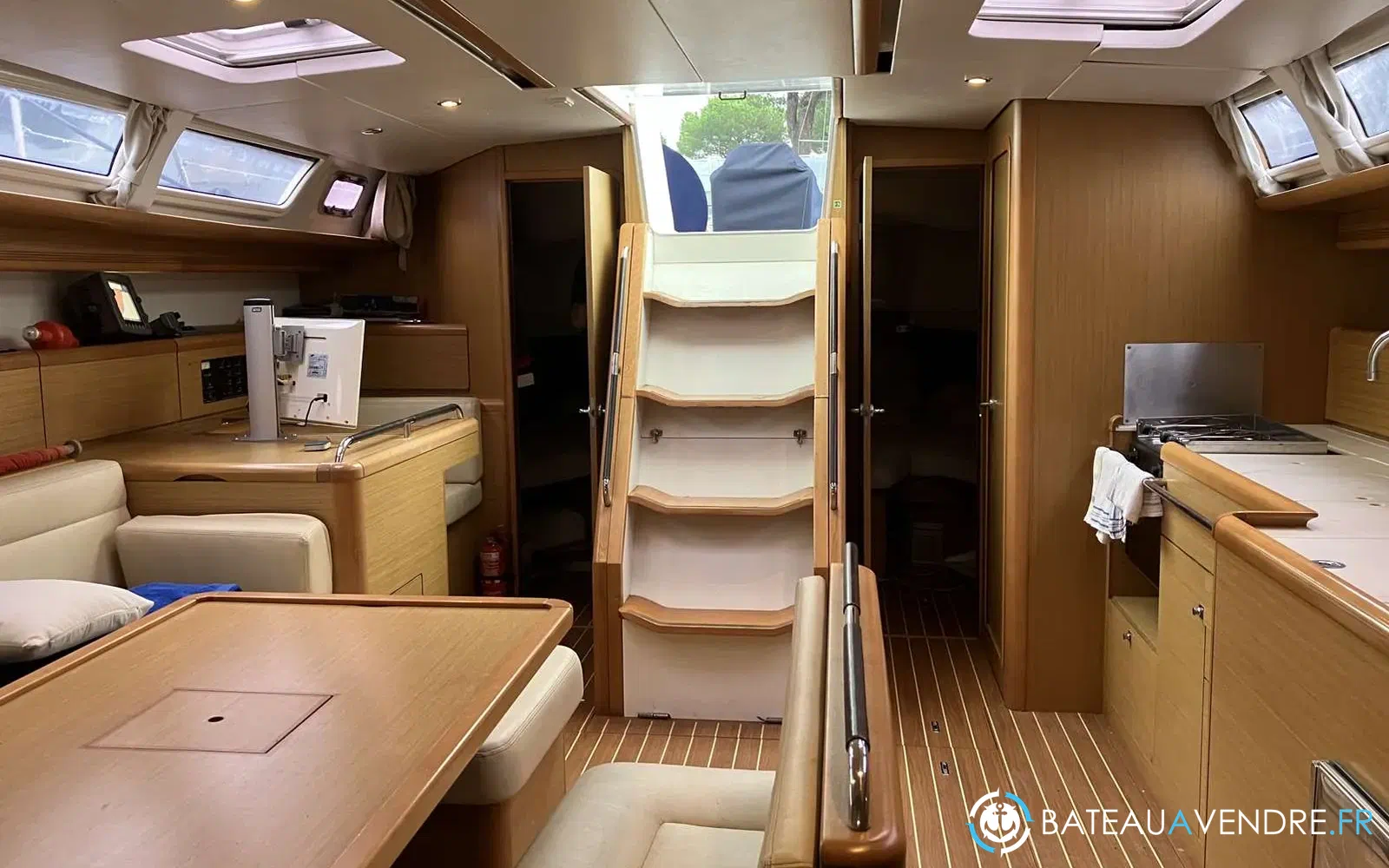 slider 60 Jeanneau Sun Odyssey 49 i