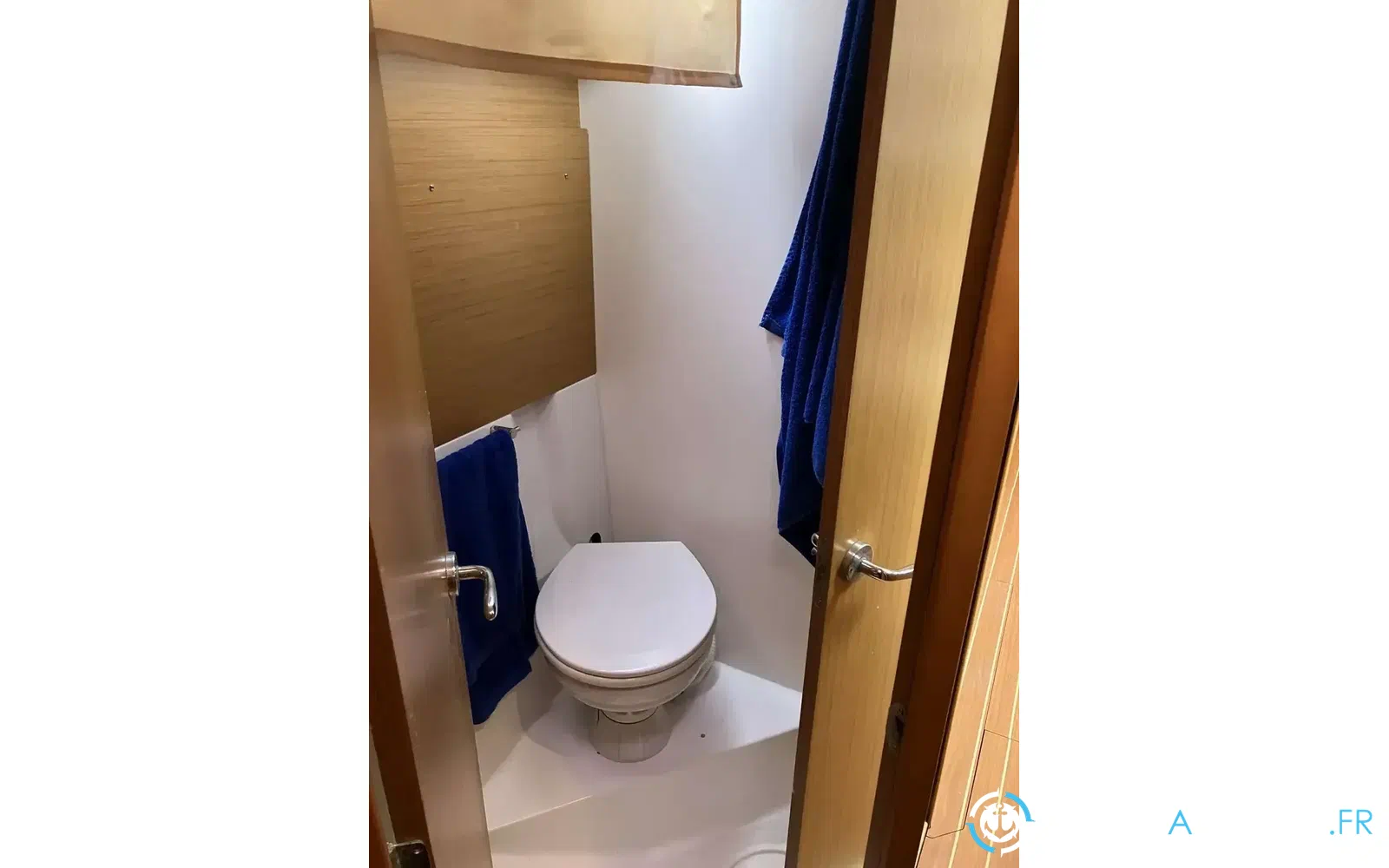 slider 70 Jeanneau Sun Odyssey 49 i