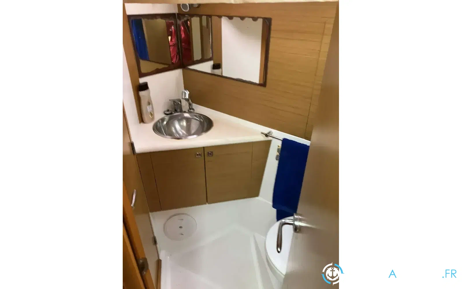 slider 71 Jeanneau Sun Odyssey 49 i